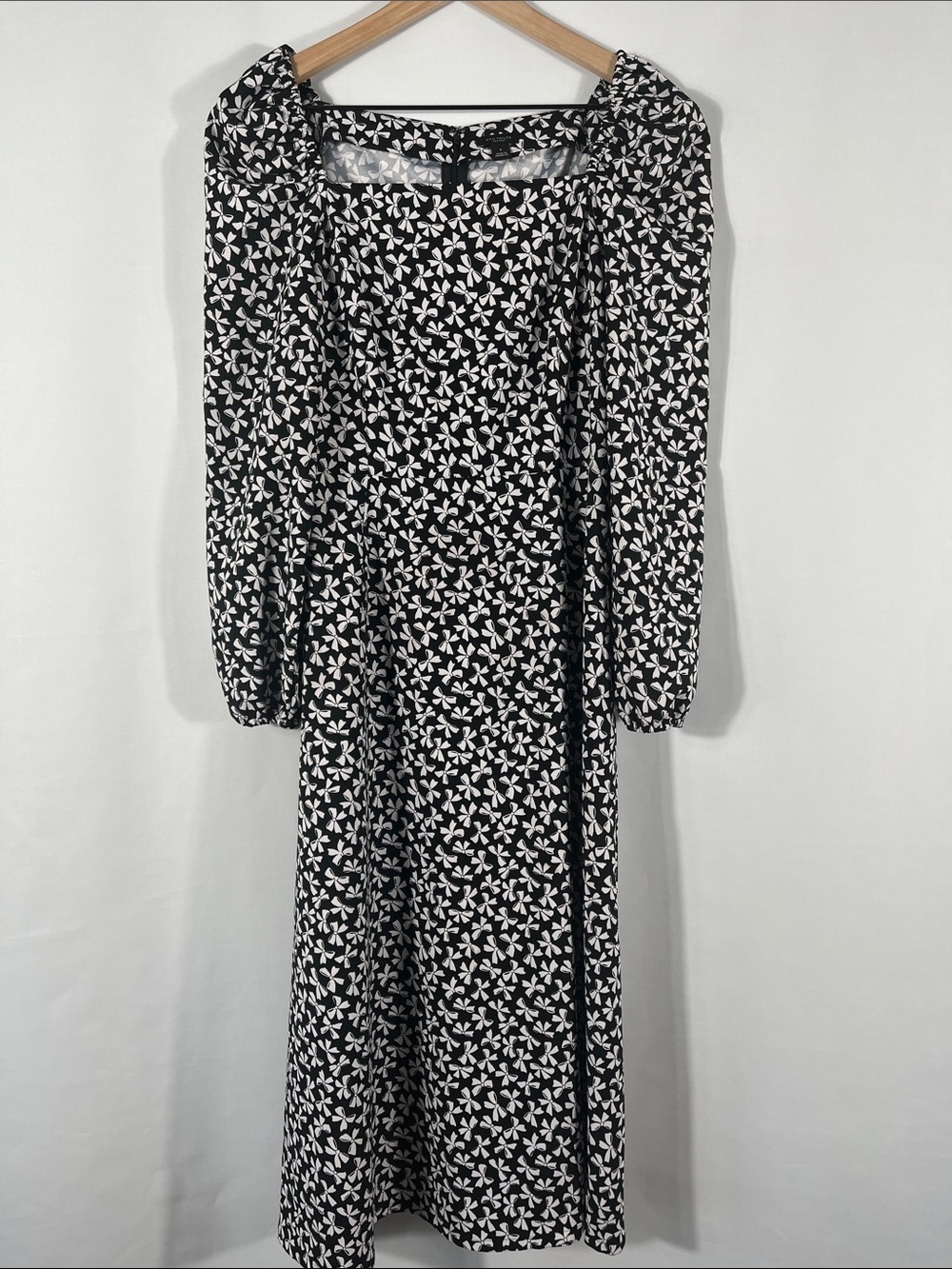 Ann Taylor Black and White Floral Long Sleeve Midi Dress